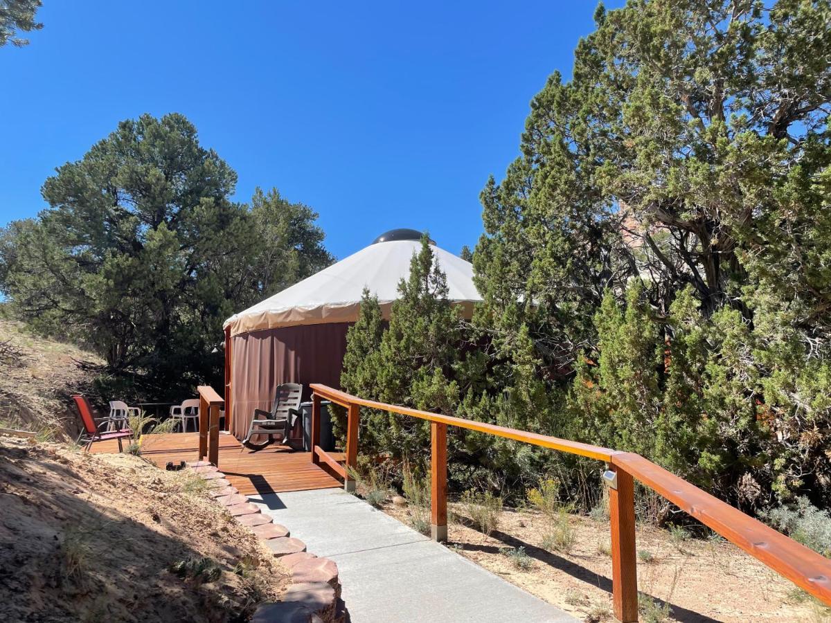 Escalante Yurts - Luxury Lodging Exterior photo